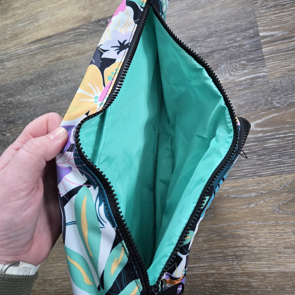 Vera Bradley Tropical Floral Sling Bag - Picture 2 of 3